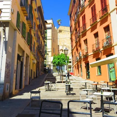 דירה Antica Dimora Savoia Cagliari Centro *